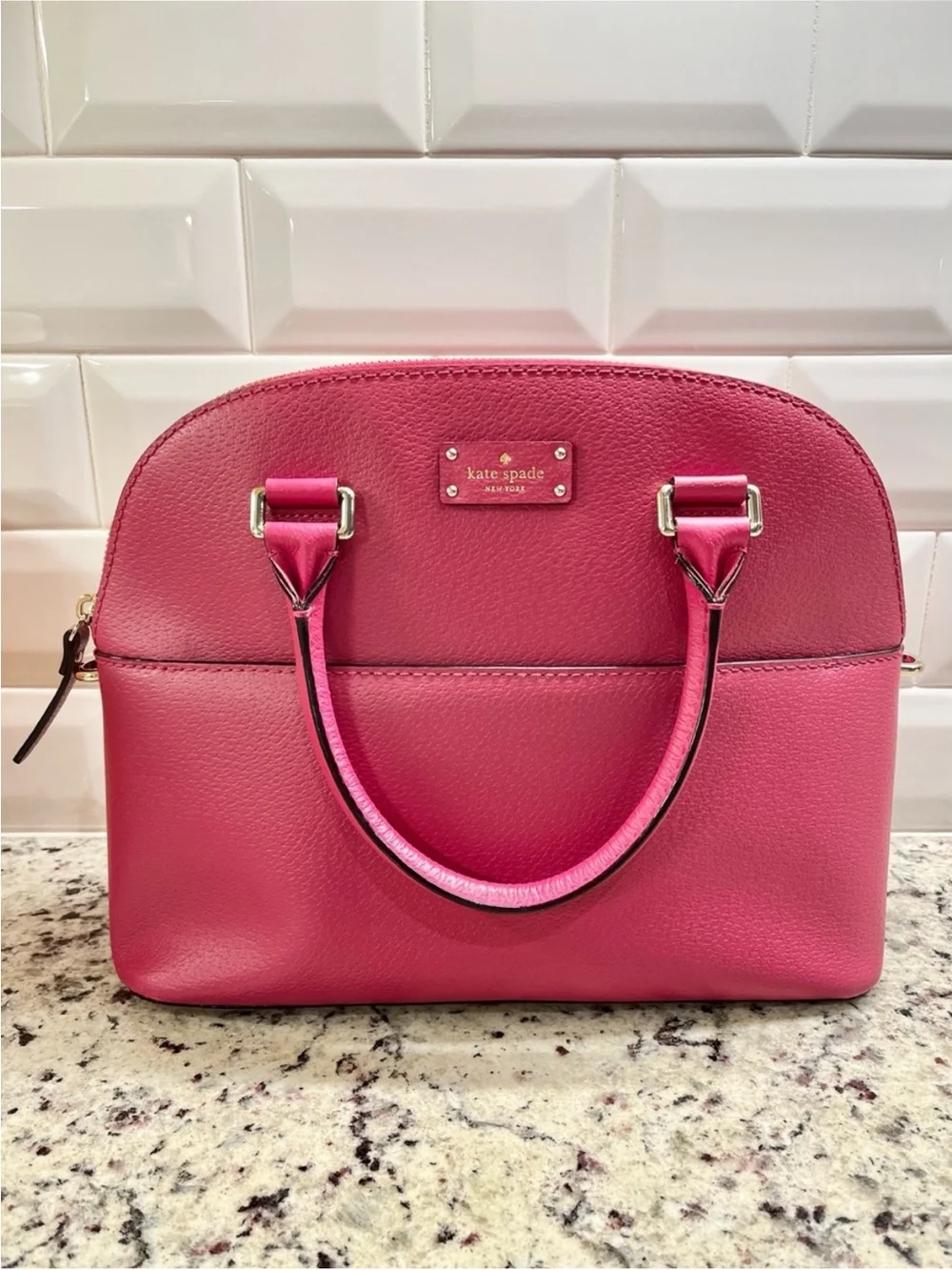 kate spade reposhing this